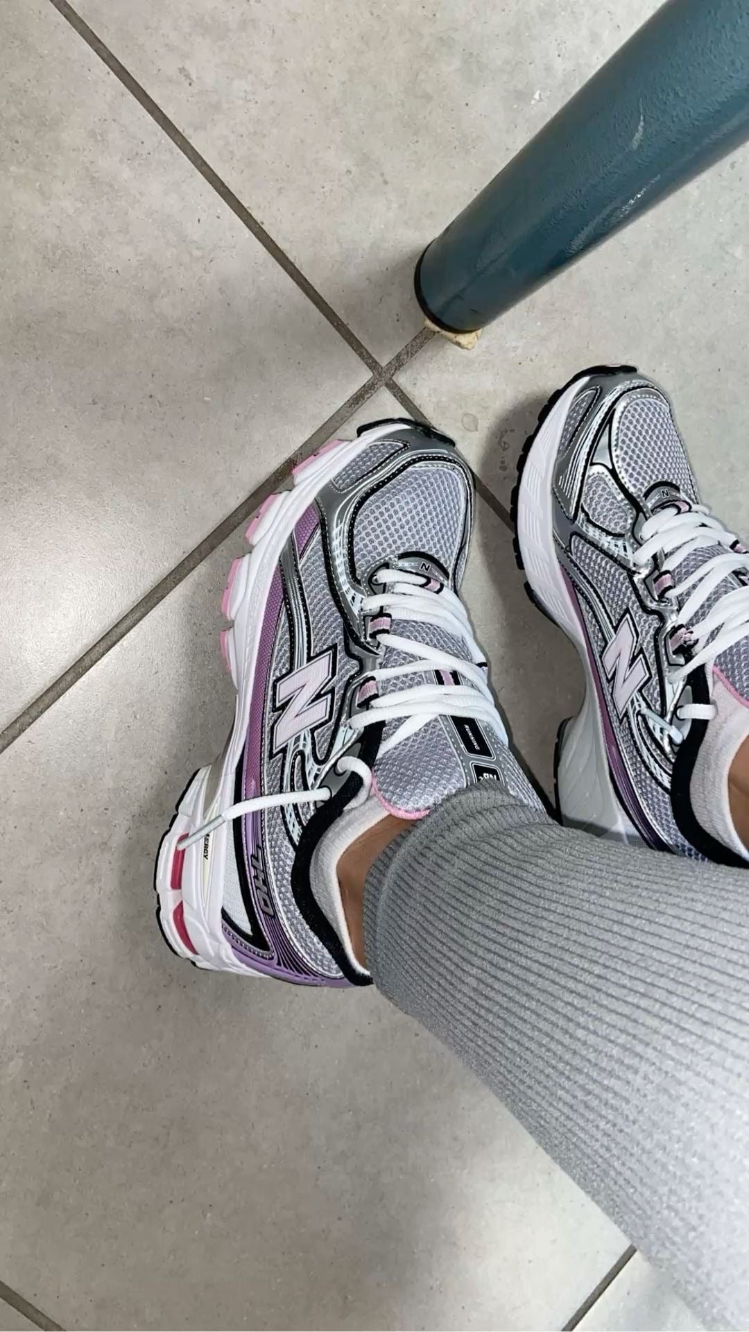 New Balance ⚖️ 7️⃣4️⃣0️⃣