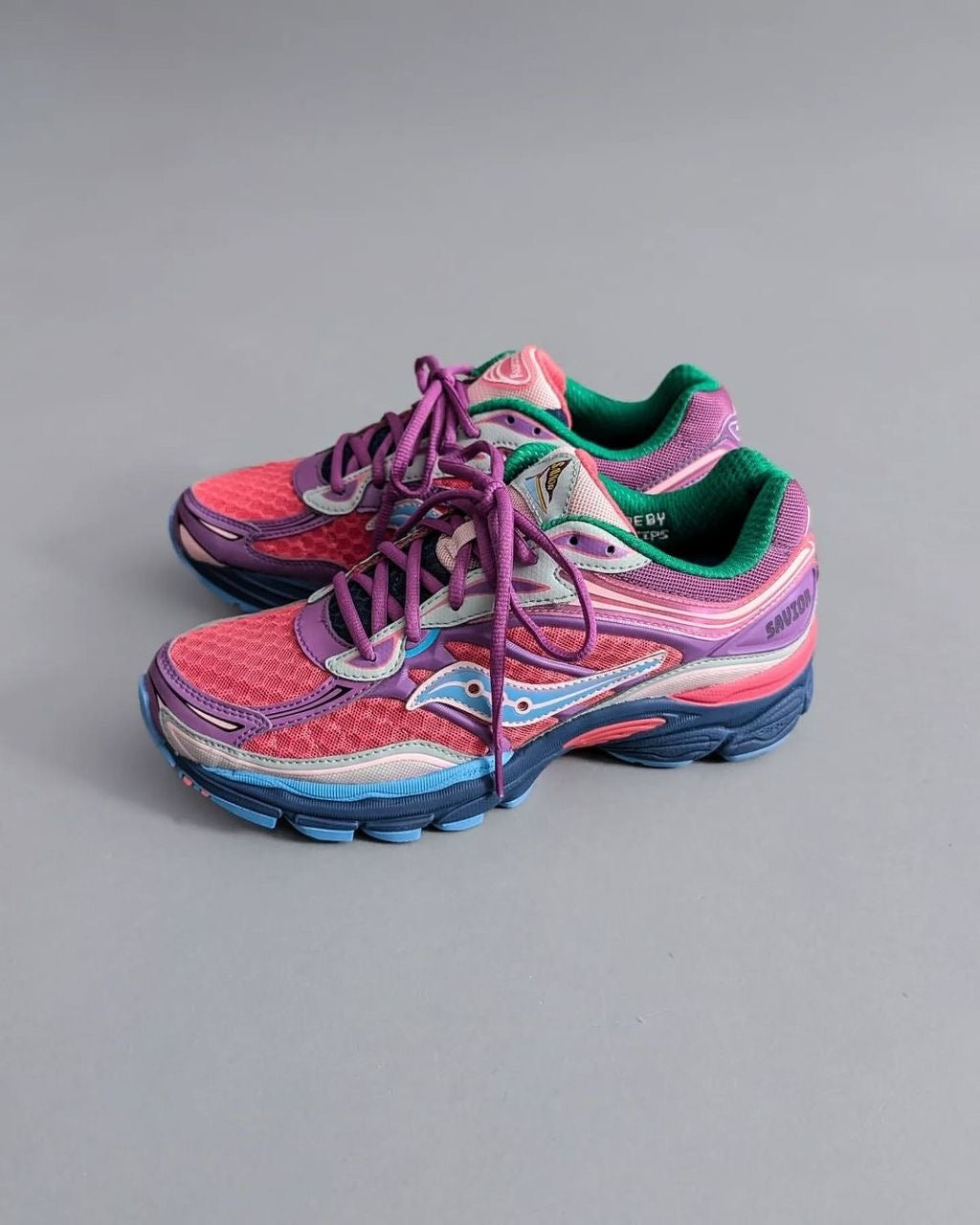 Saucony