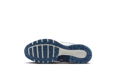 Nike P6000