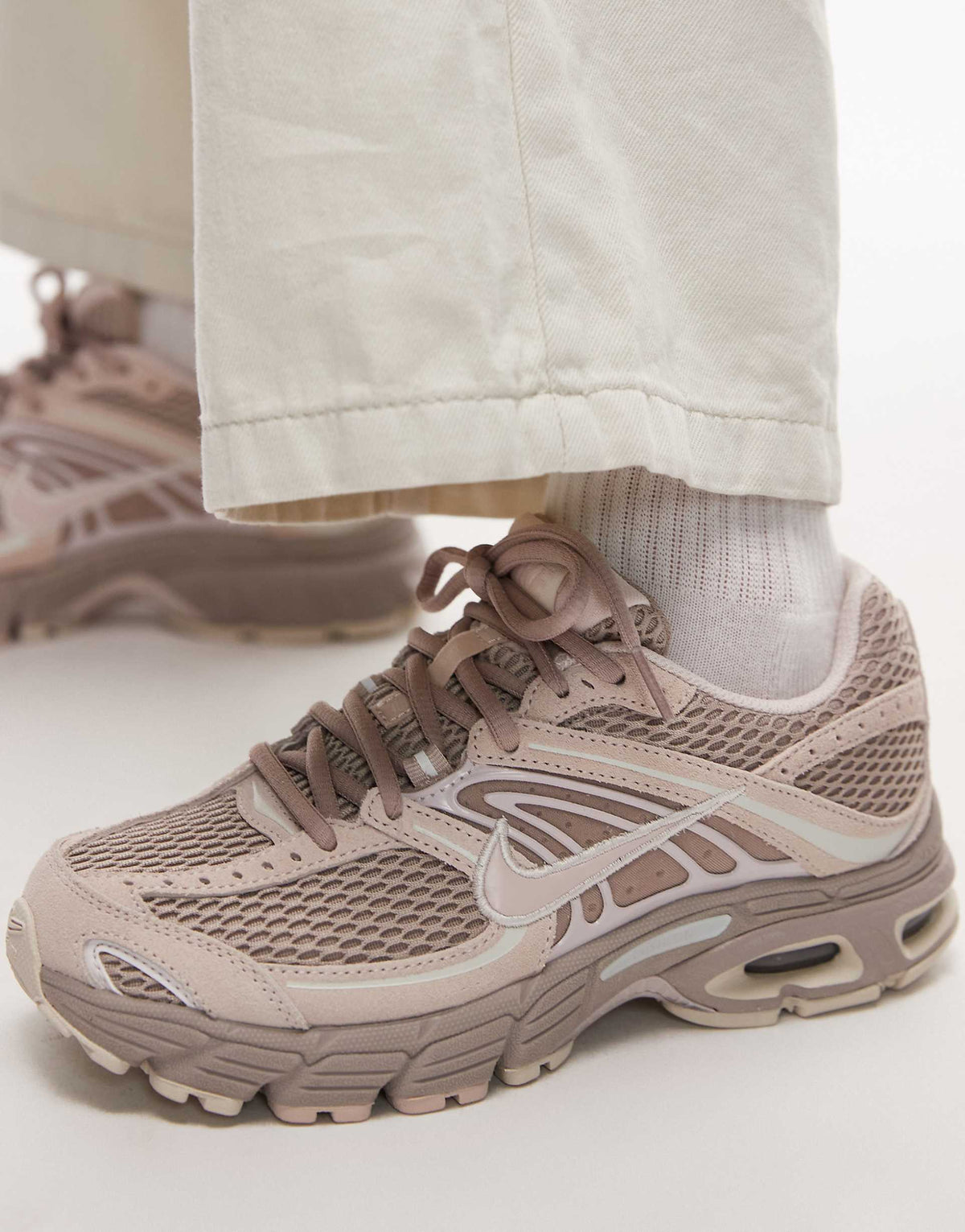 Basket Nike Air Max Moto 2K