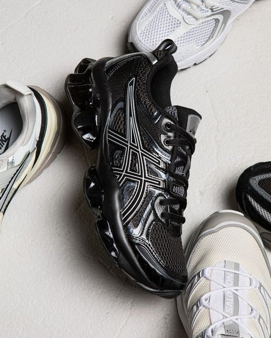 ASICS