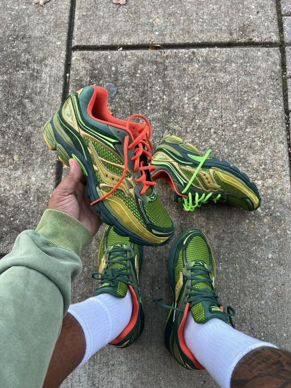 Saucony