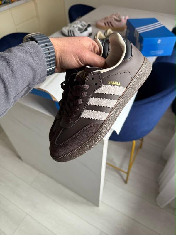 Adidas Samba