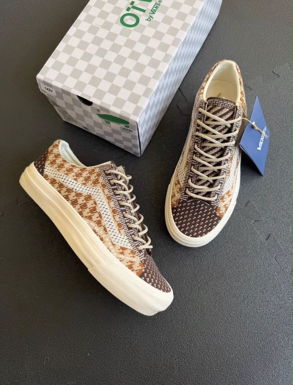 baskets VANS OTW Old Skool 36 Engineered Knit