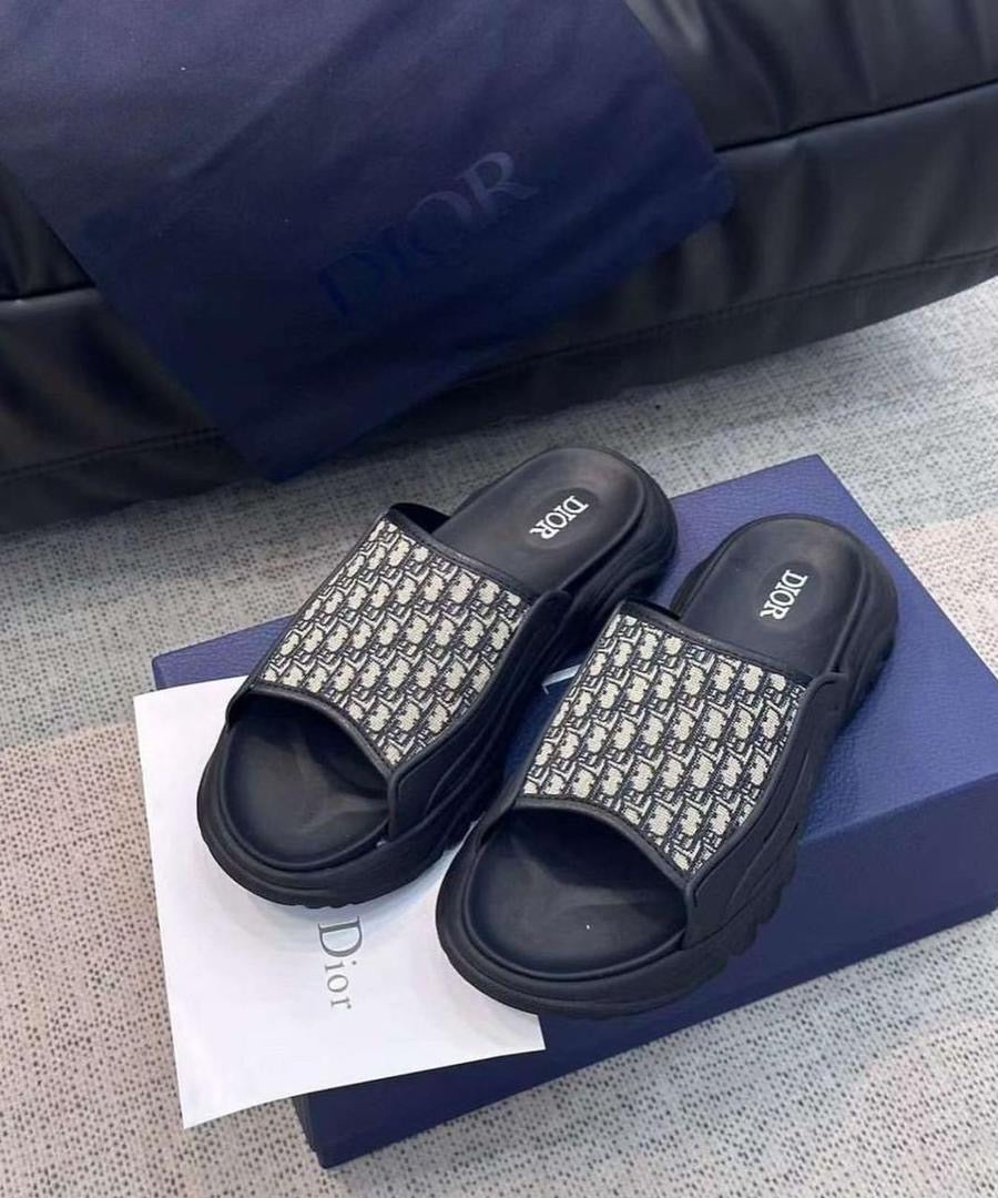 Sandales Dior authentique