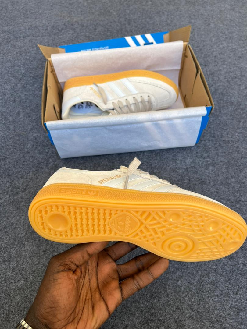 Adidas Spezial
