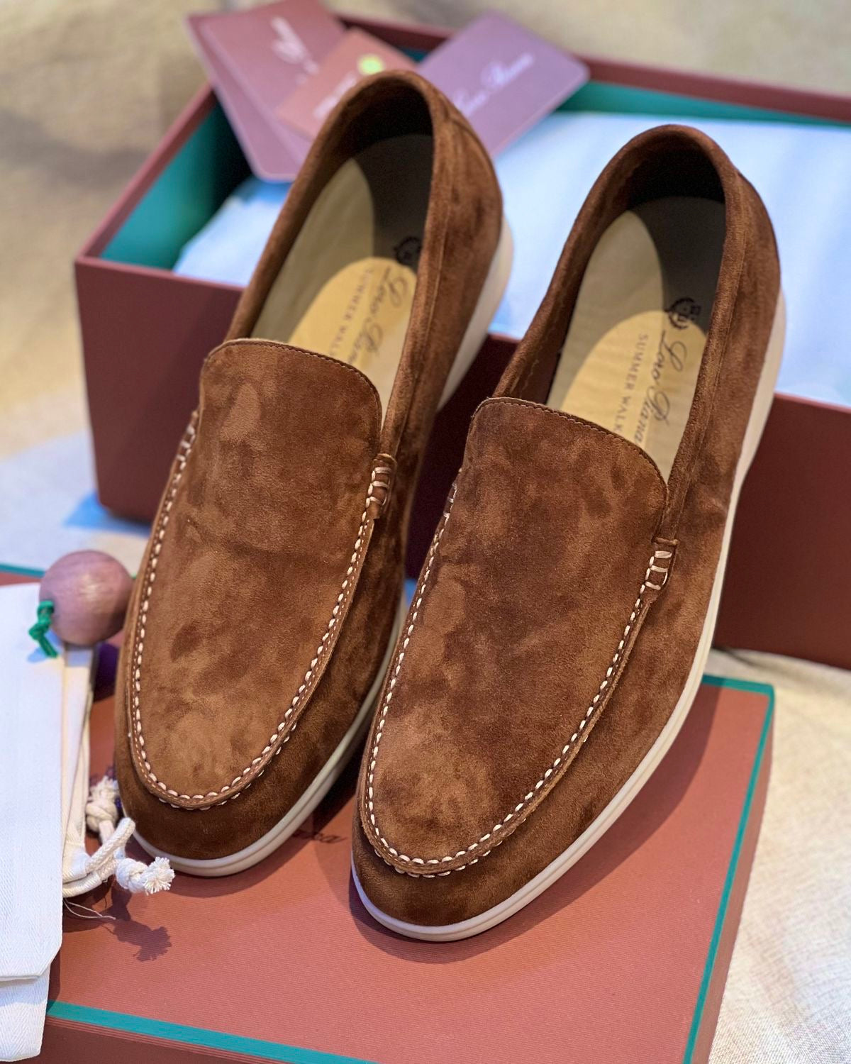 Mocassins Loro Piana en Daim Cuir original