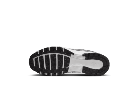 Nike P6000