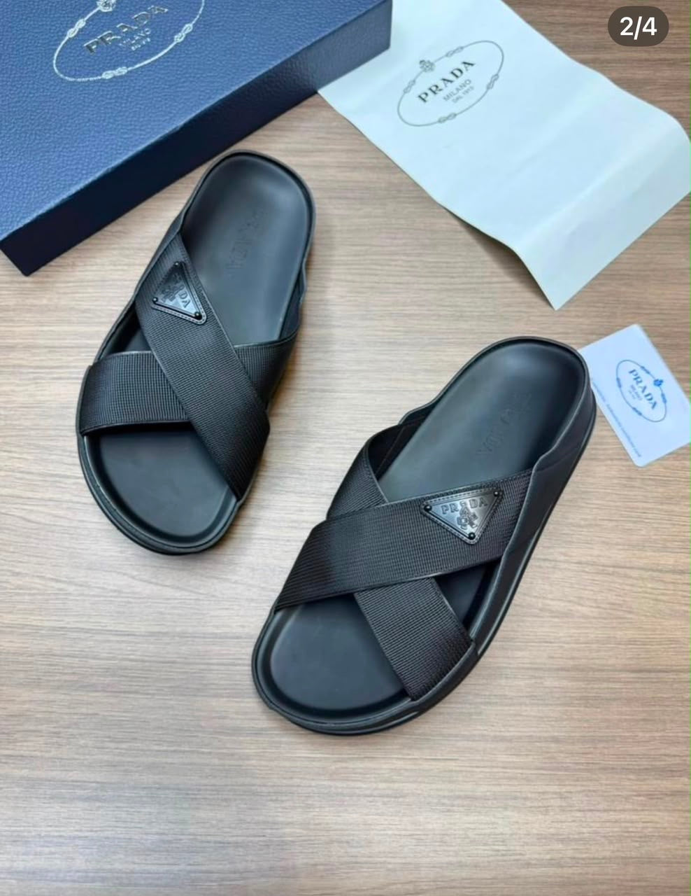 Sandales PRADA Authentique