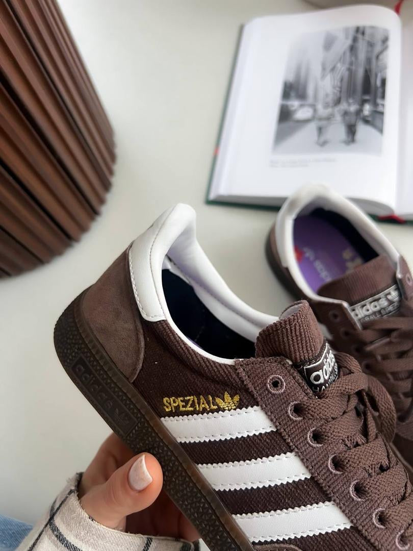 Adidas Spezial