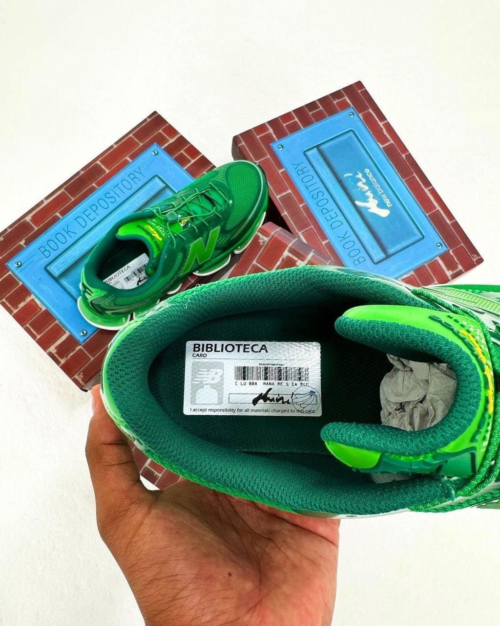 New Balance ⚖️ ABZORB 2️⃣0️⃣0️⃣0️⃣ Biblioteca 💚🍀💚