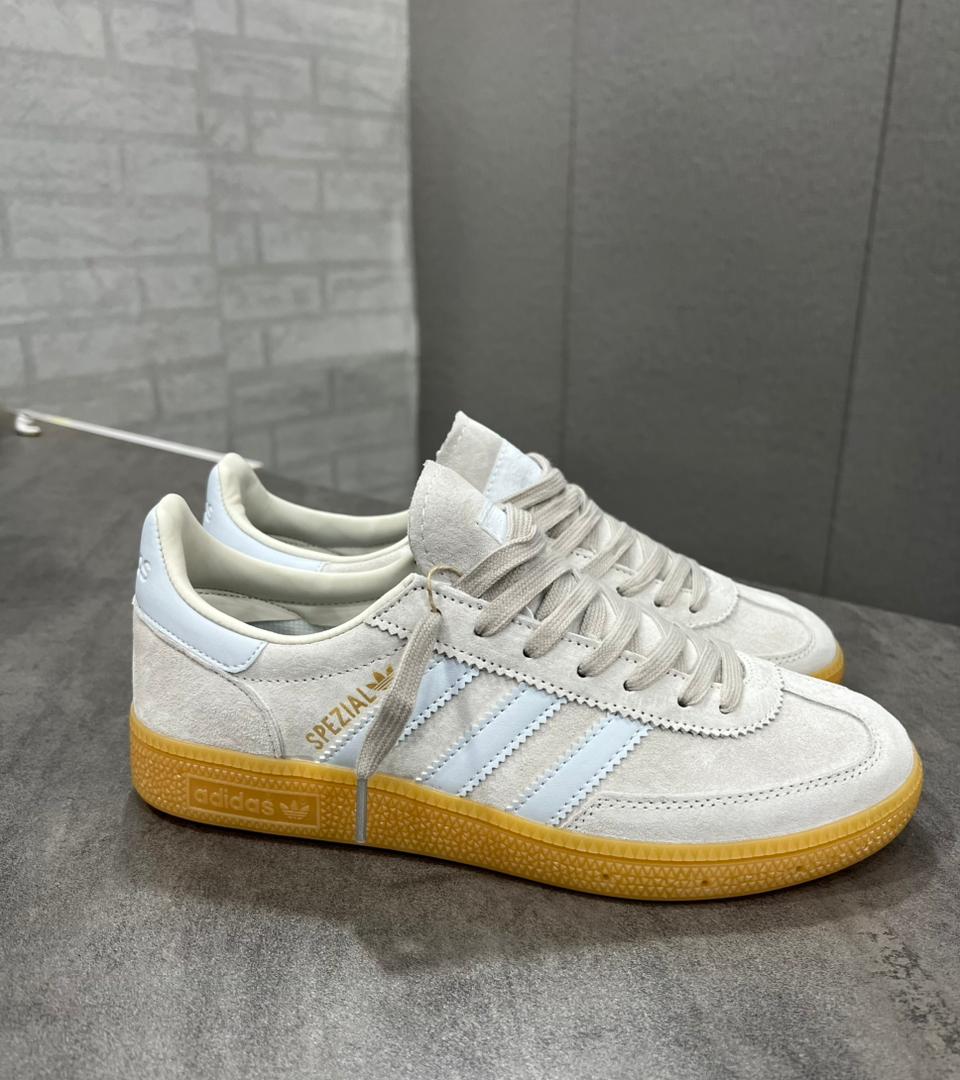 Adidas Spezial