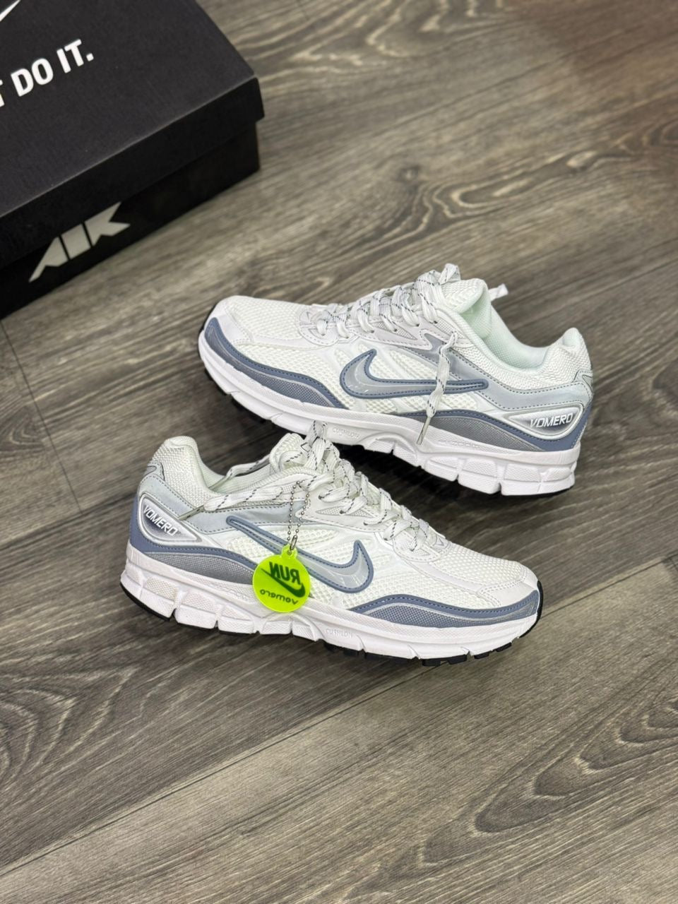 Nike VOMERO 6️⃣