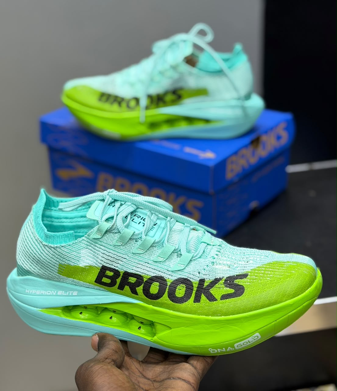 Basket Trainning BROOKS Authentique