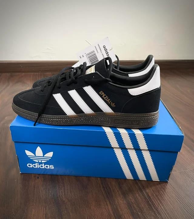 Adidas SPEZIAL