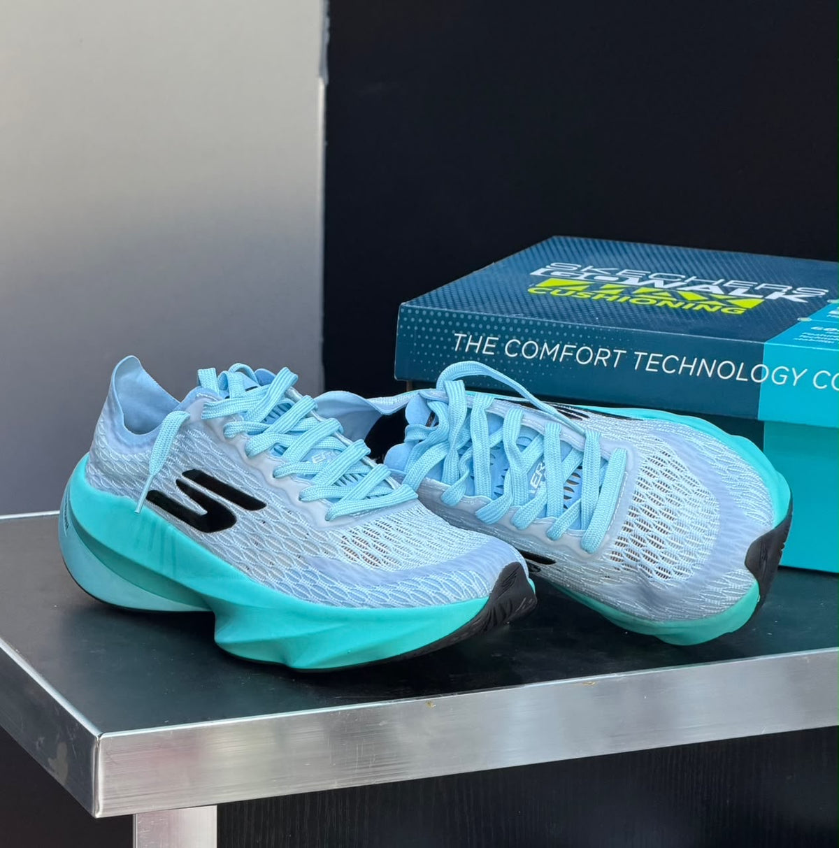 Basket Sketchers orthopédiques Authentique