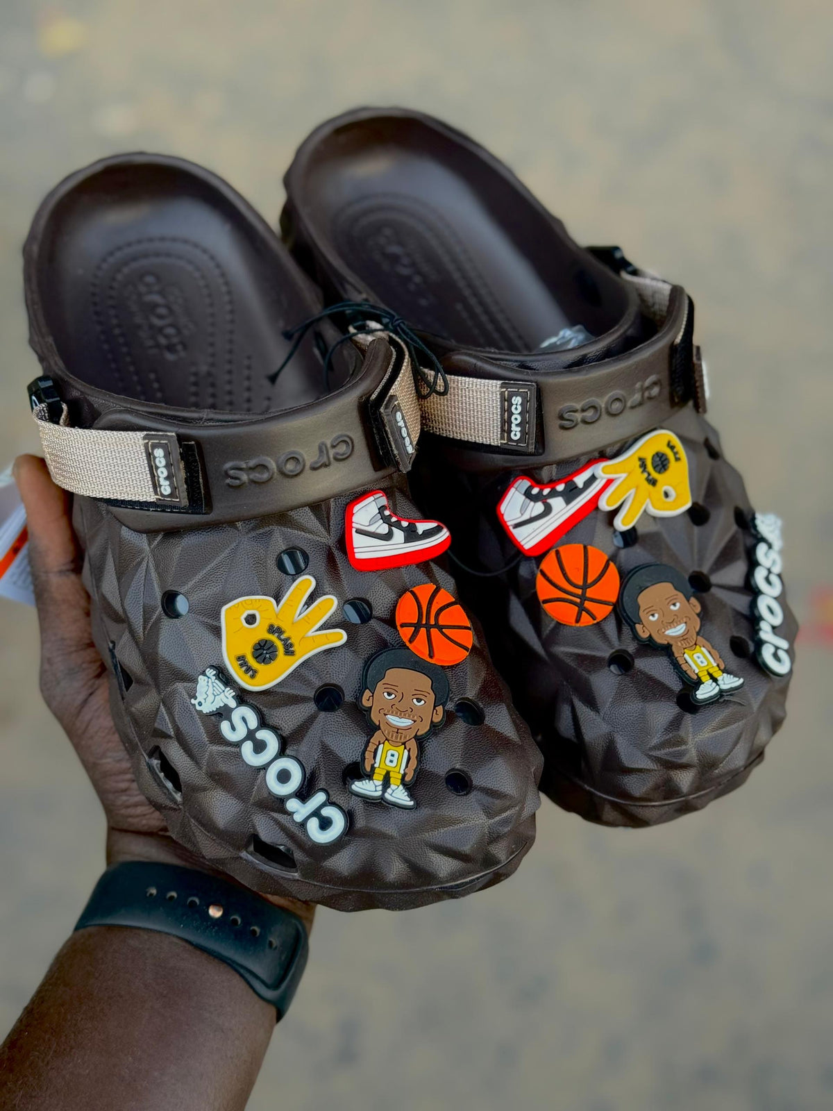 Crocs Clogs Vista Yukon Stichers 🤞🏀🤷‍♂️
