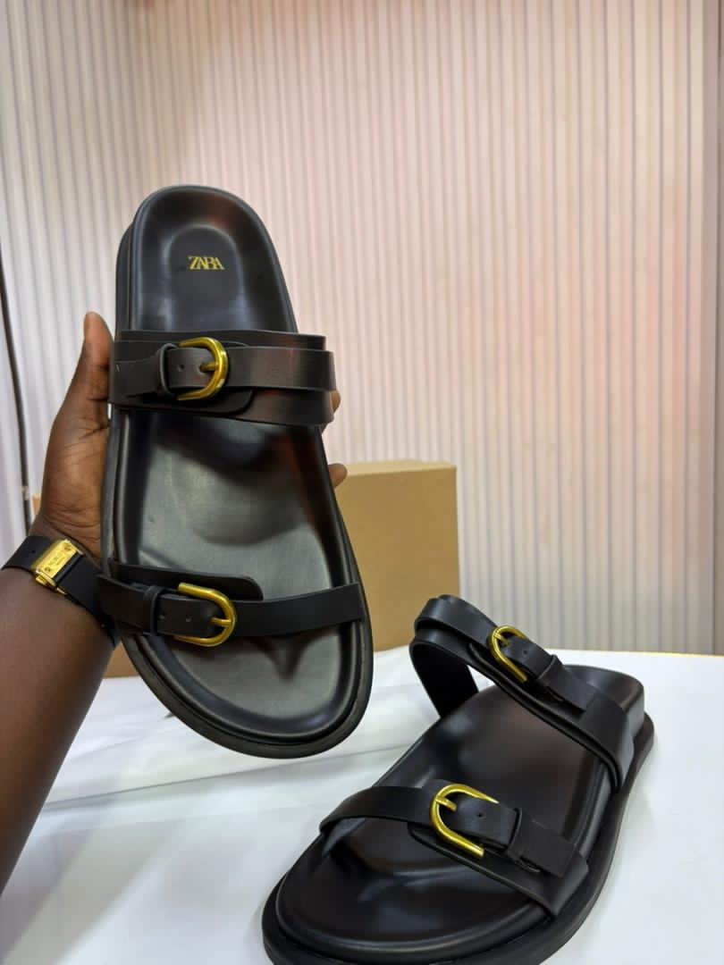 Sandales ZARA Authentique original