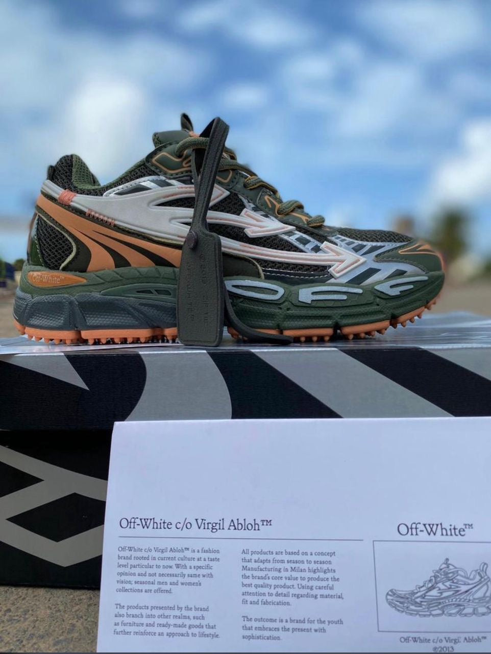 Off White