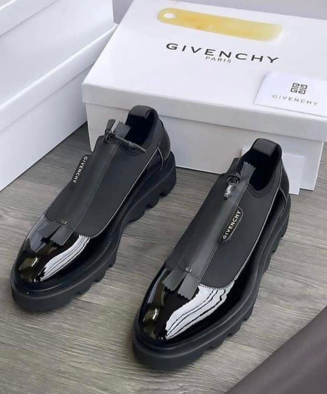 Givenchy Classique homme
