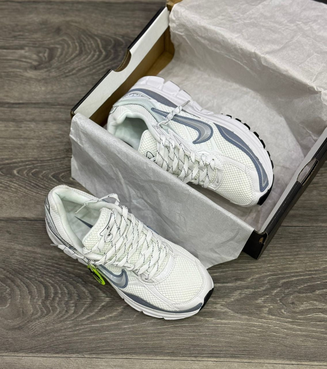 Nike VOMERO 6️⃣