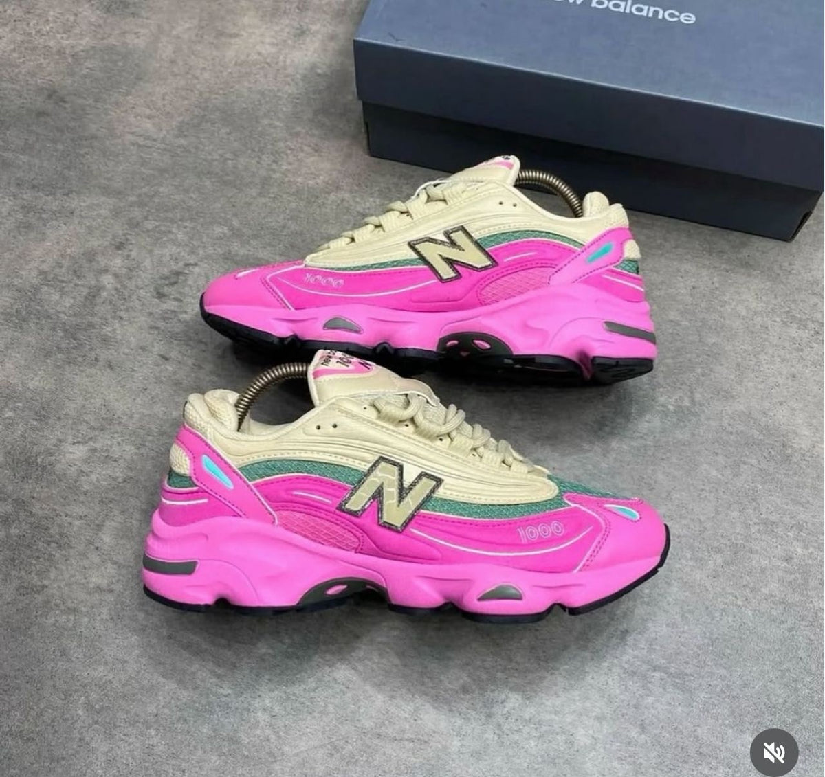 New Balance ⚖️ 1️⃣0️⃣0️⃣0️⃣ Authentique
