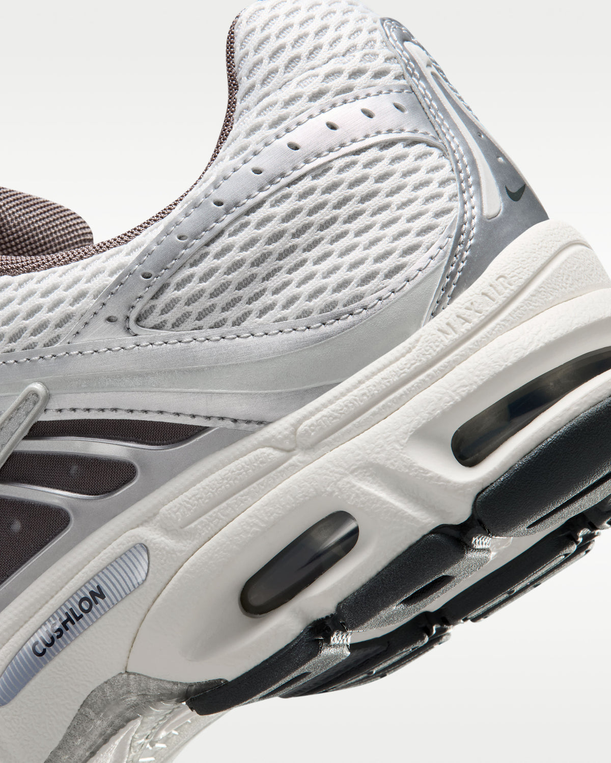 Nike Air Max Moto 2K