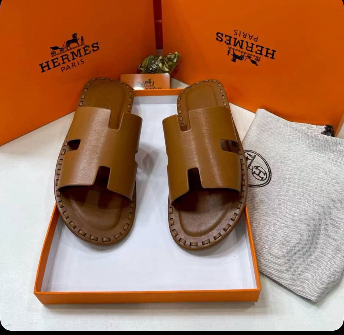 Sandales HERMÈS Authentique
