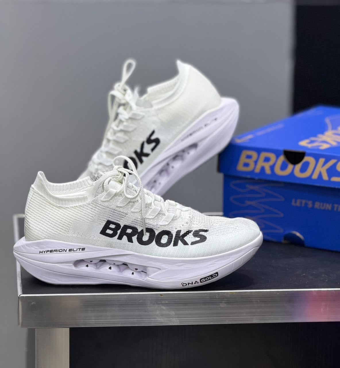 Basket Trainning BROOKS Authentique