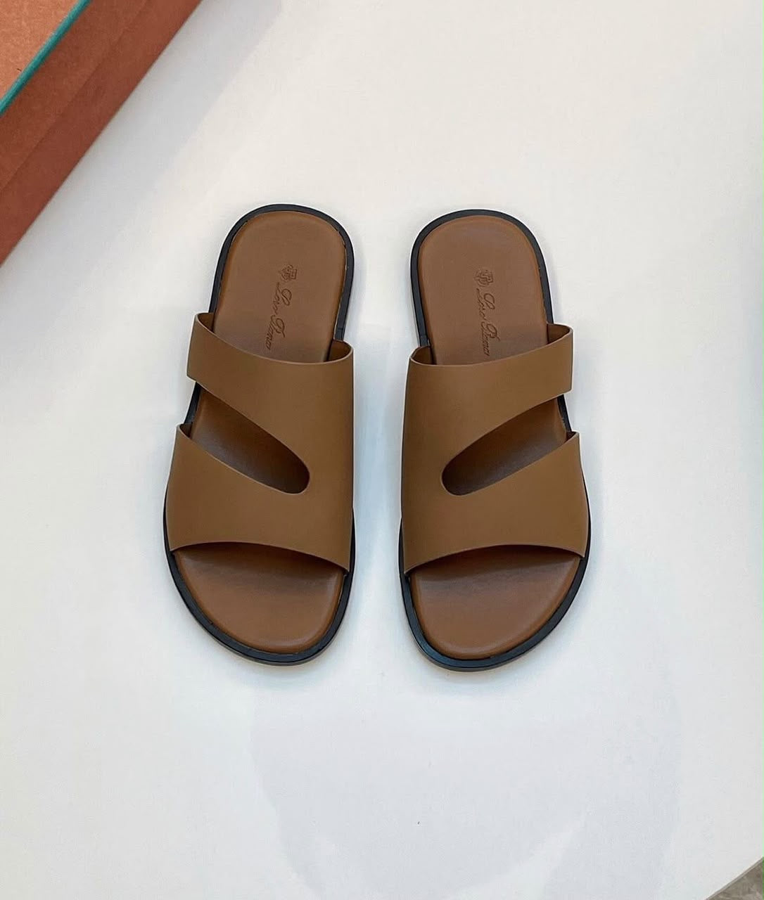 Sandales de Luxe Loro Piana Original