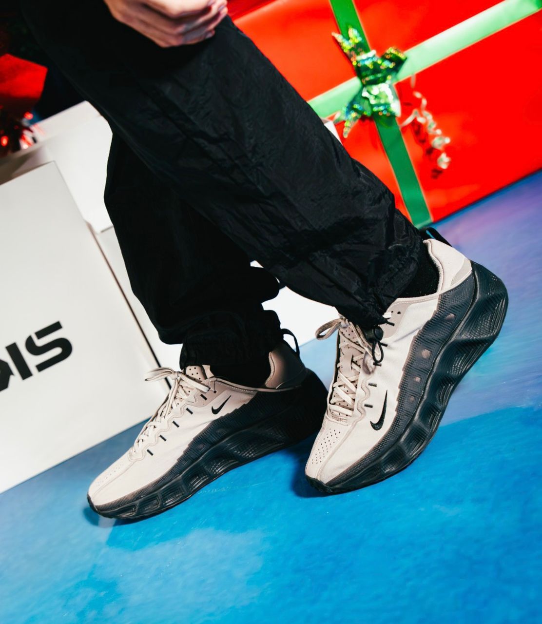 Nike AVA Rover