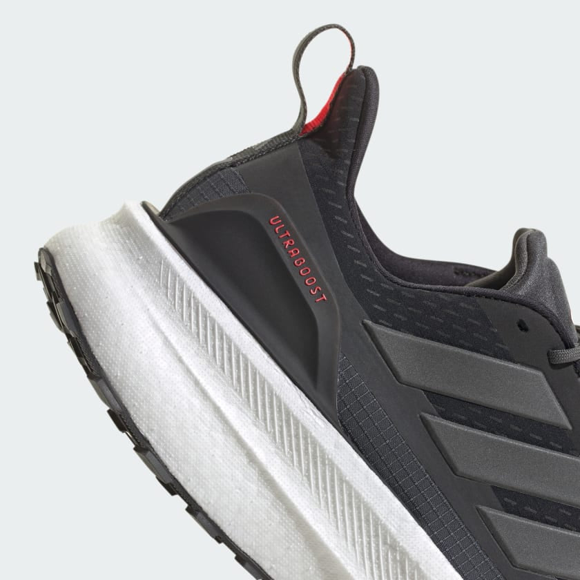 Adidas UltraBoost 5