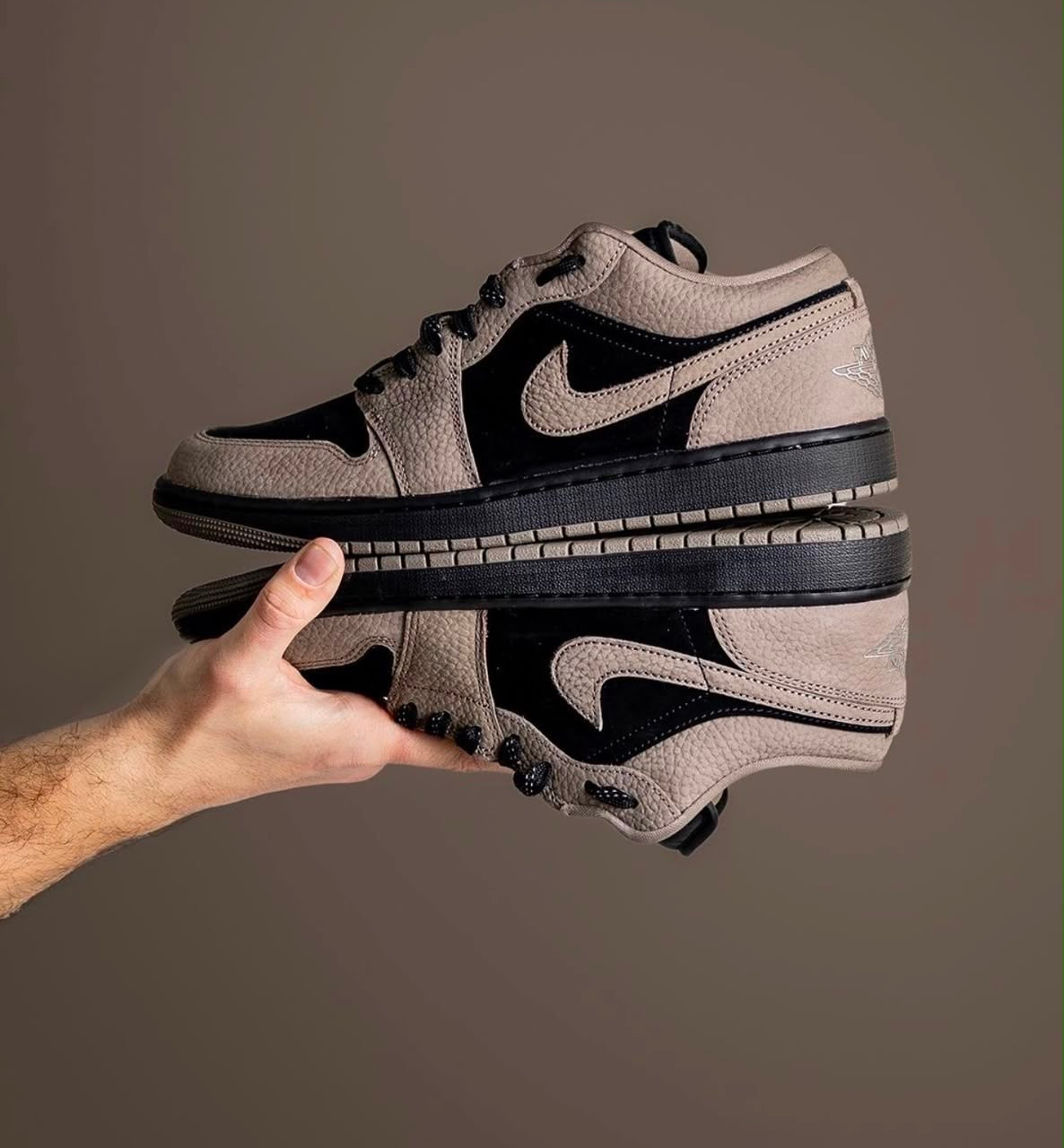 Nike Jordan One Low