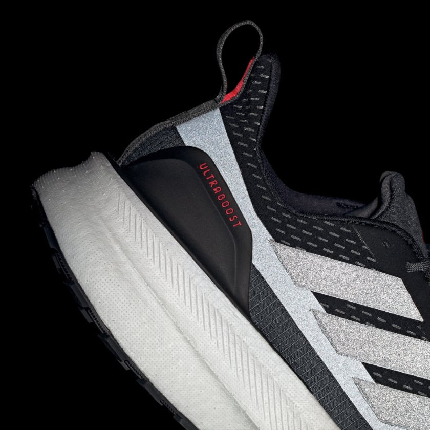 Adidas UltraBoost 5