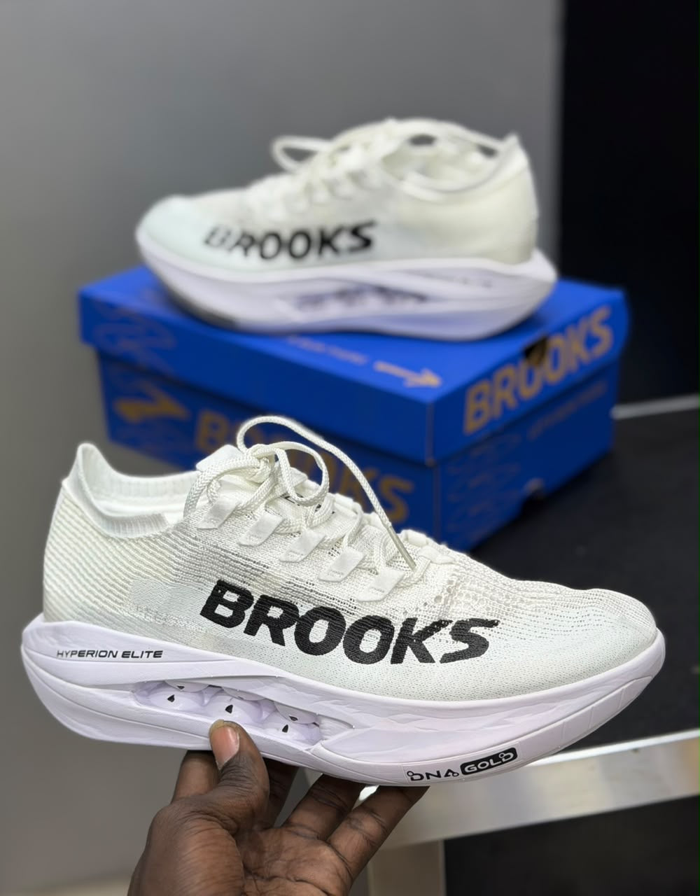 Basket Trainning BROOKS Authentique