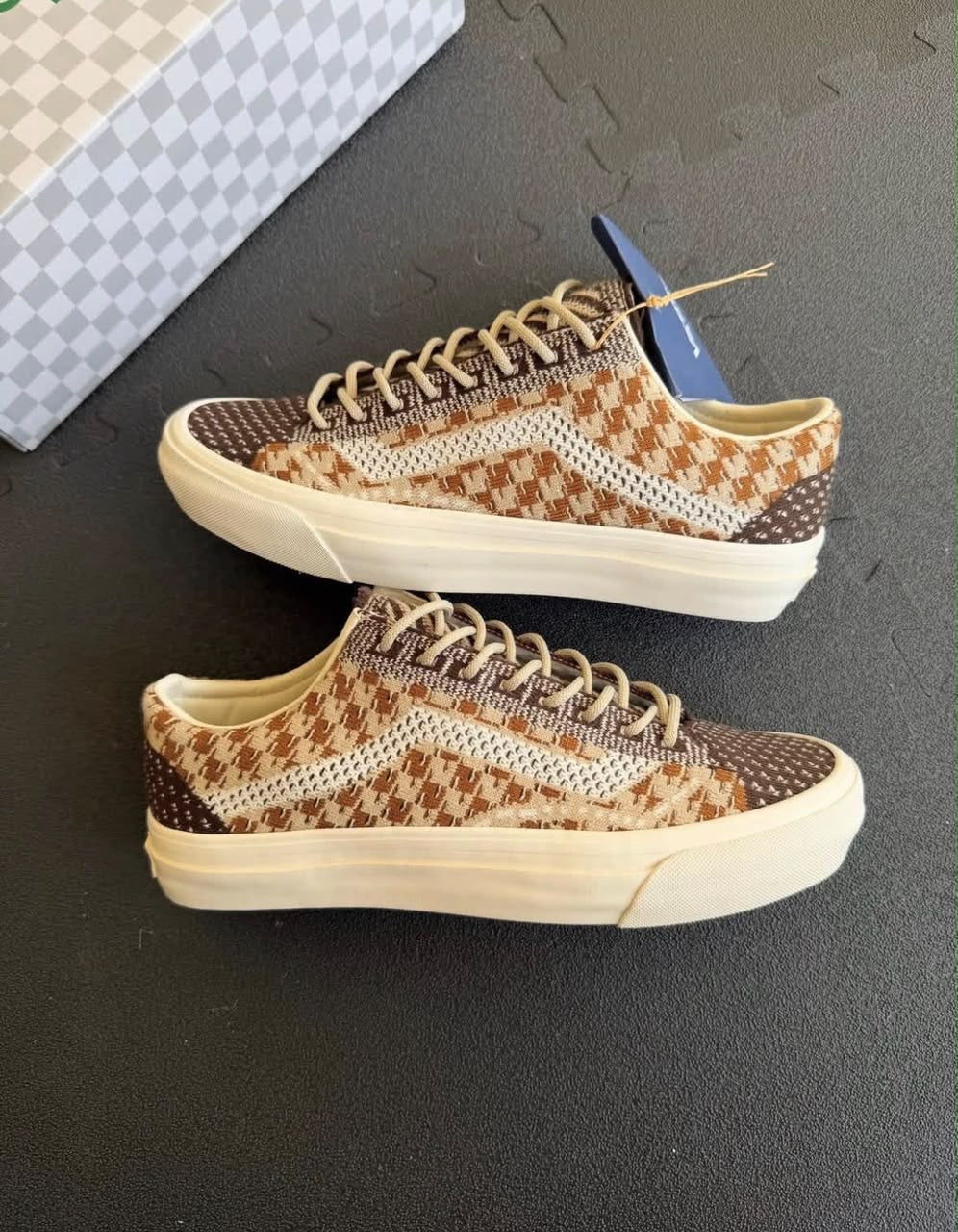 baskets VANS OTW Old Skool 36 Engineered Knit