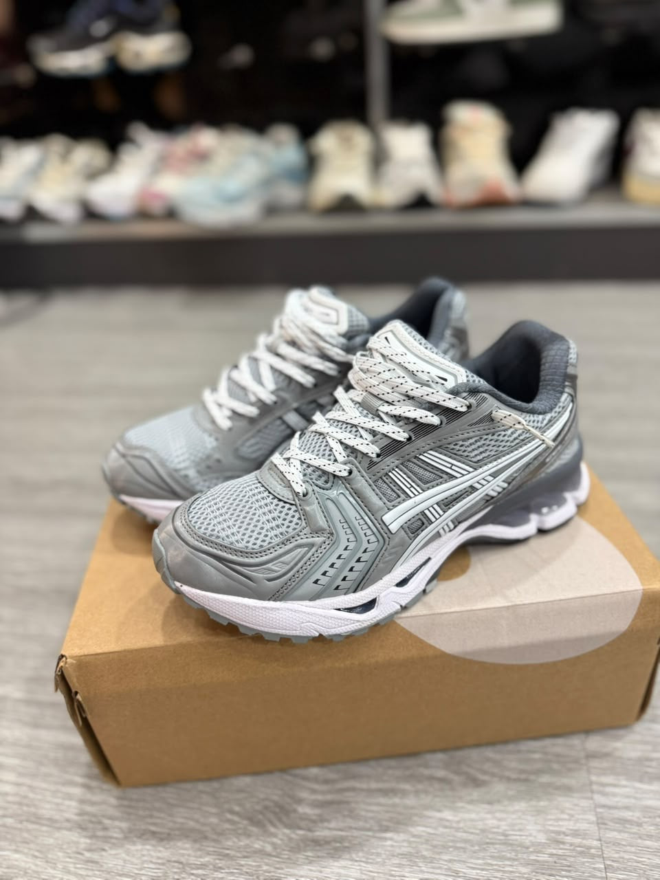 ASICS Gel KAYANO 14