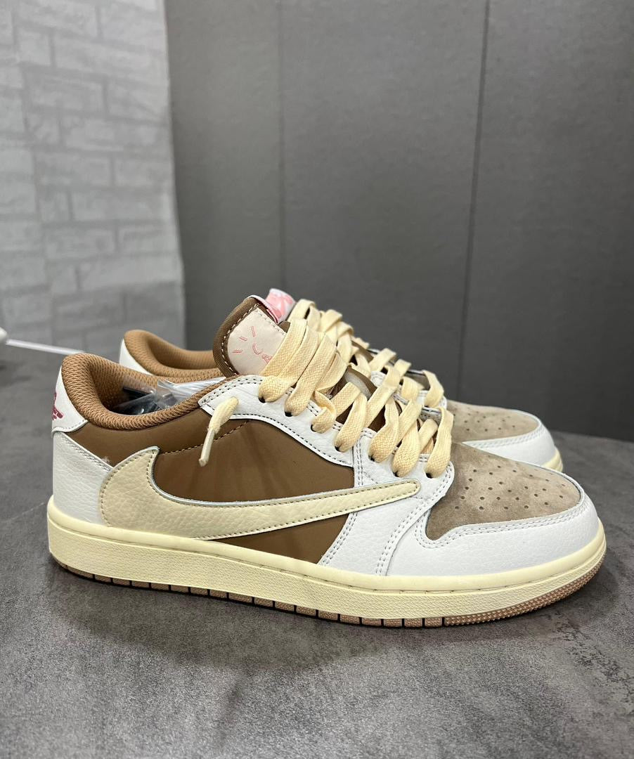 Nike TRAVIS SCOTT