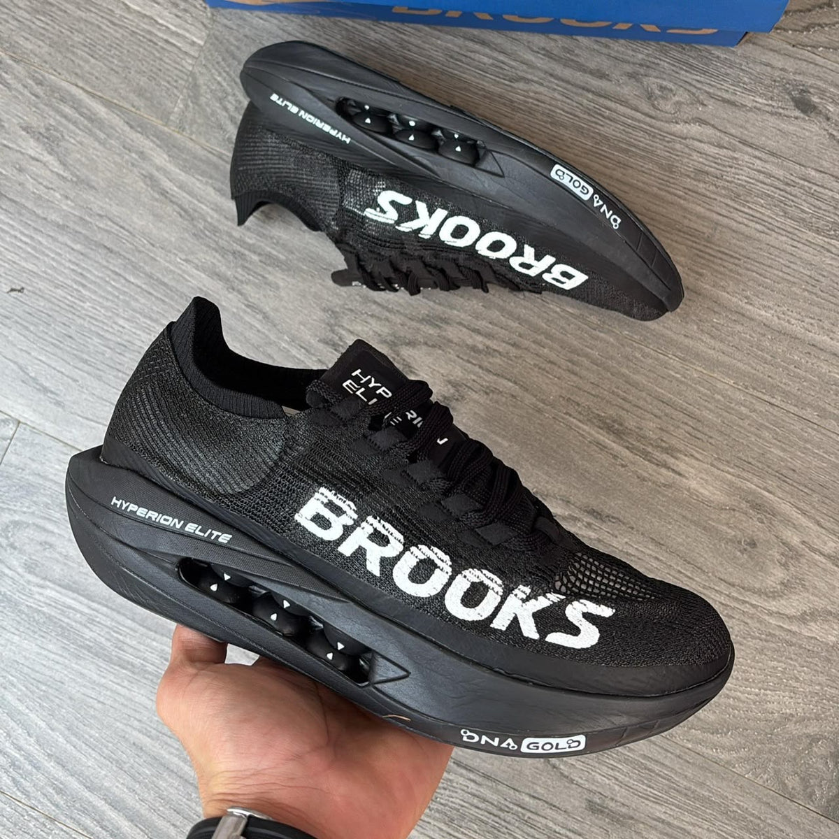 Basket Trainning BROOKS Authentique