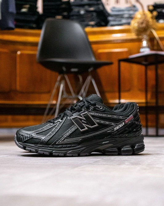 New Balance ⚖️ 1906