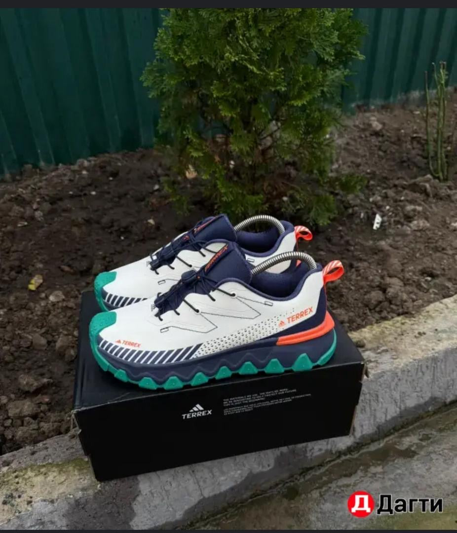 Adidas TERREX