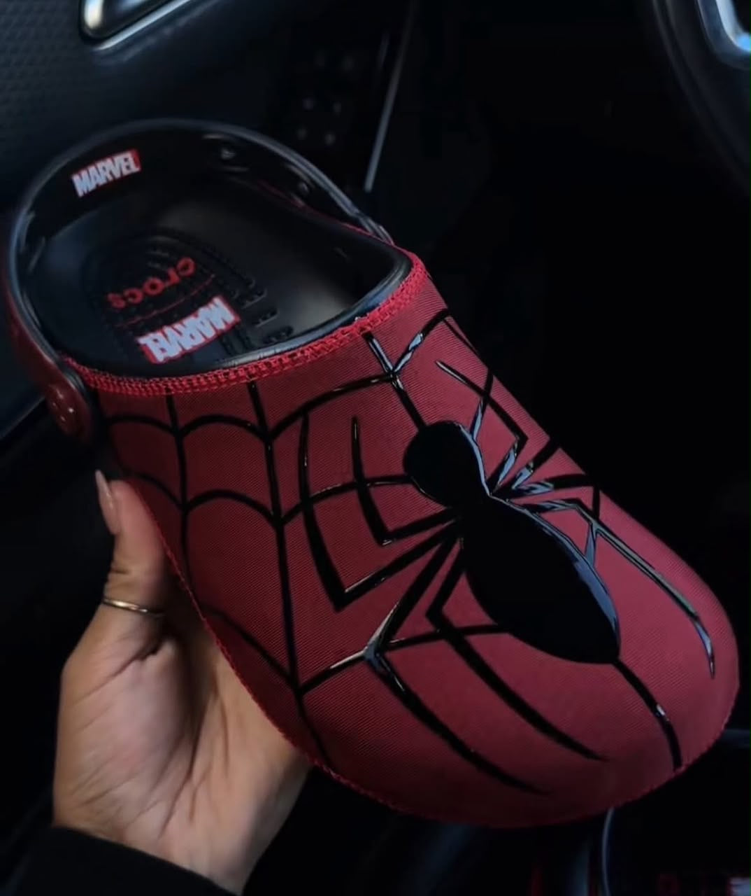 Crocs Spiderman