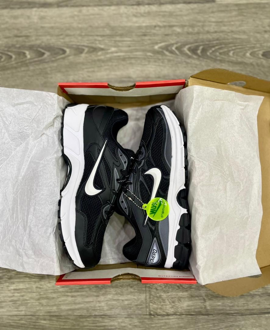 Nike VOMERO 6️⃣