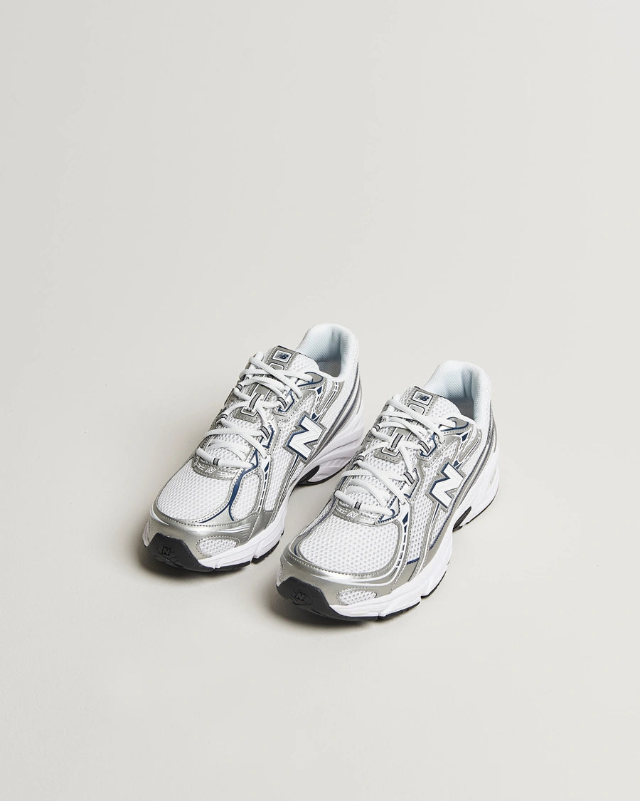 New Balance 740