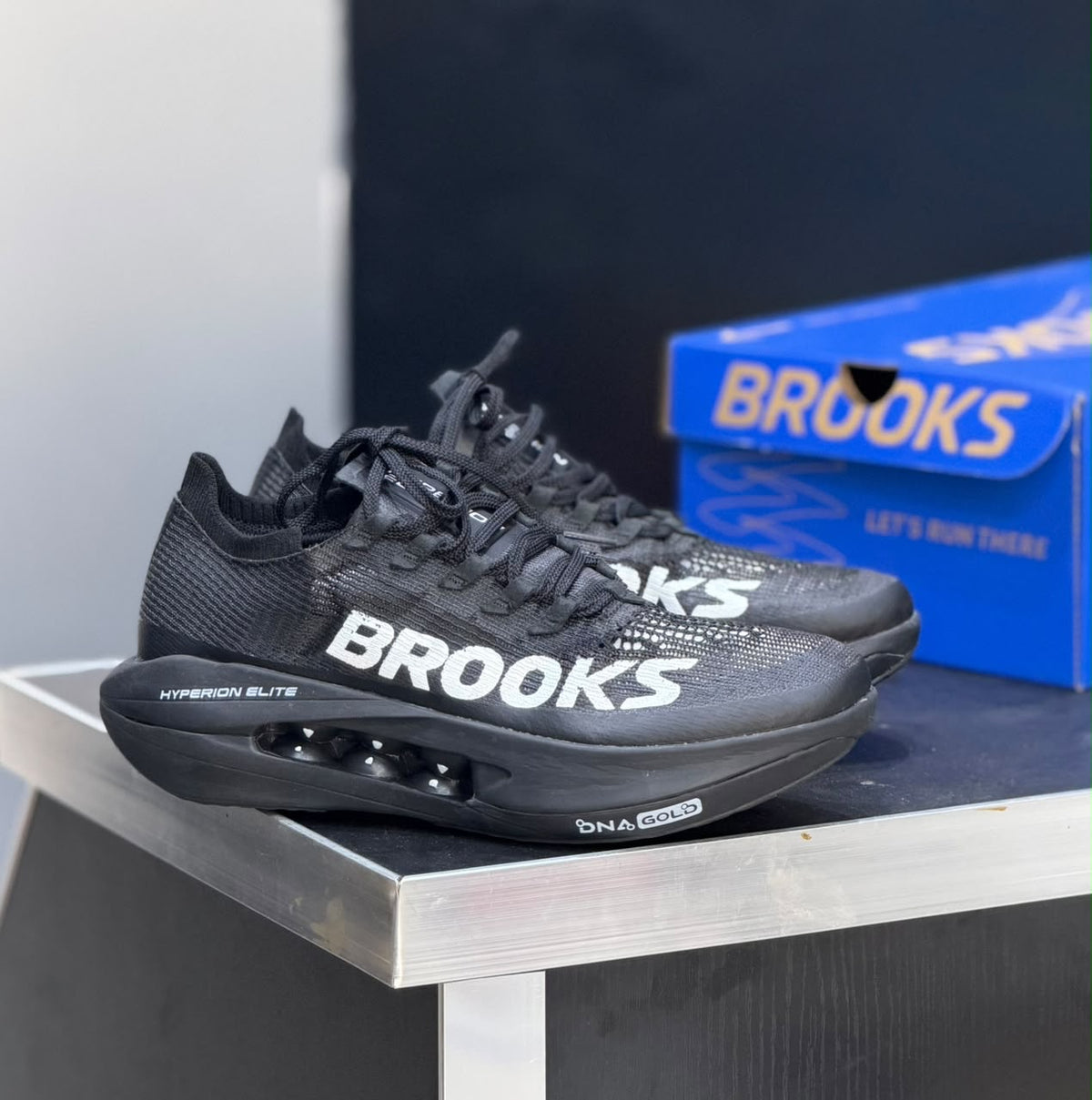Basket Trainning BROOKS Authentique