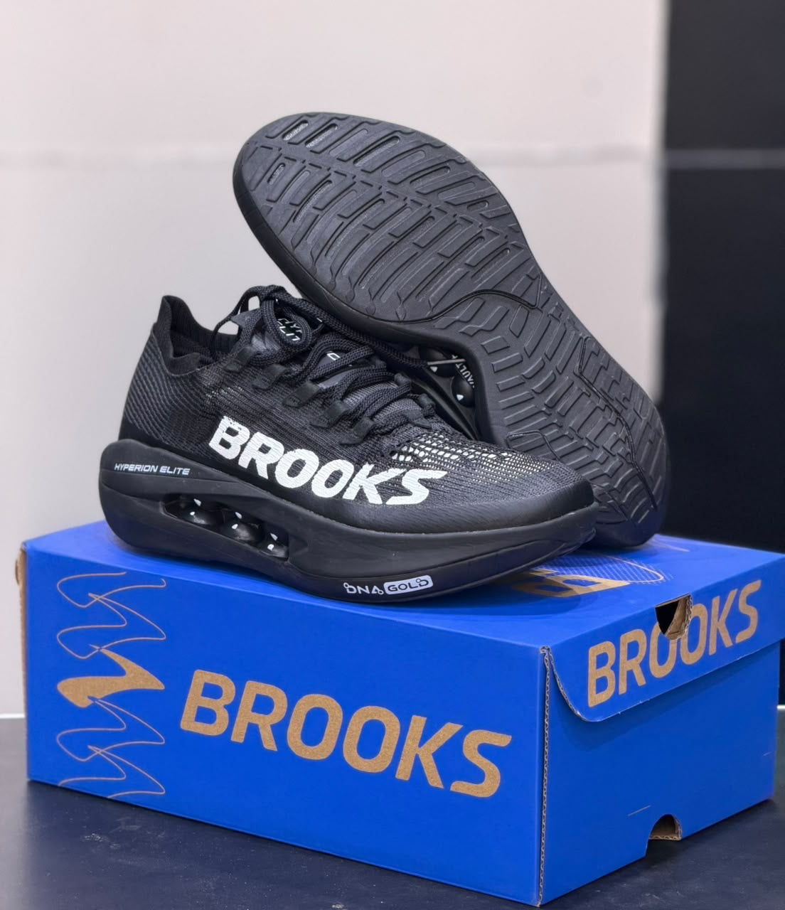 Basket Trainning BROOKS Authentique