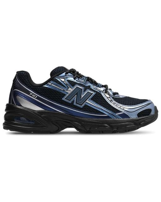 New Balance 740