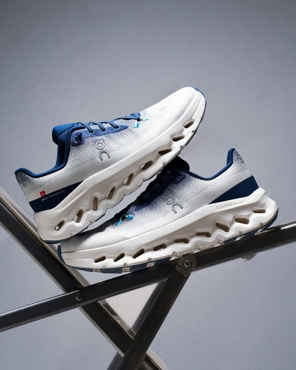 Basket CLOUDTILT Authentique