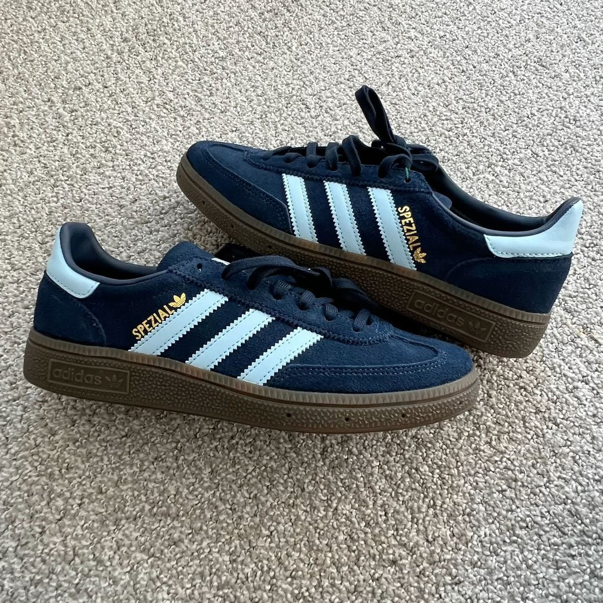 Adidas Spezial 🪻🦋💙