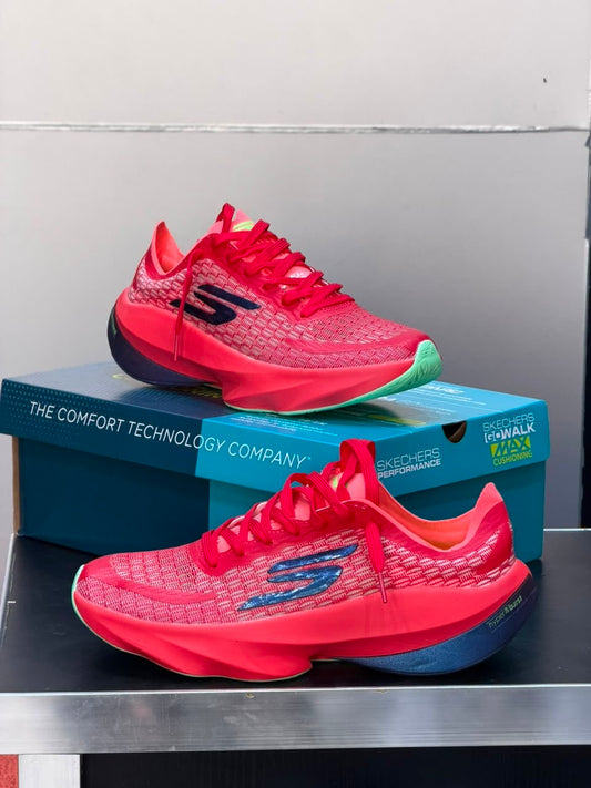 Skechers